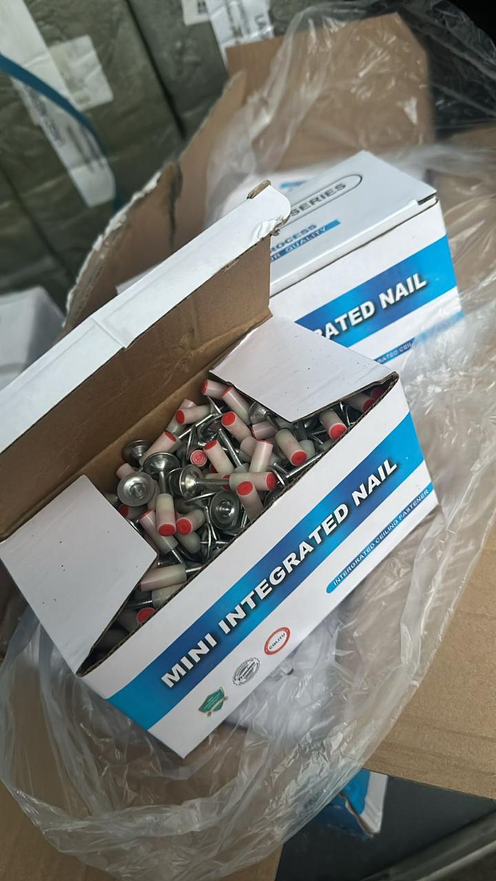 CAJA X240UND. CLAVOS FULMINANTES PARA REMACHADORA.